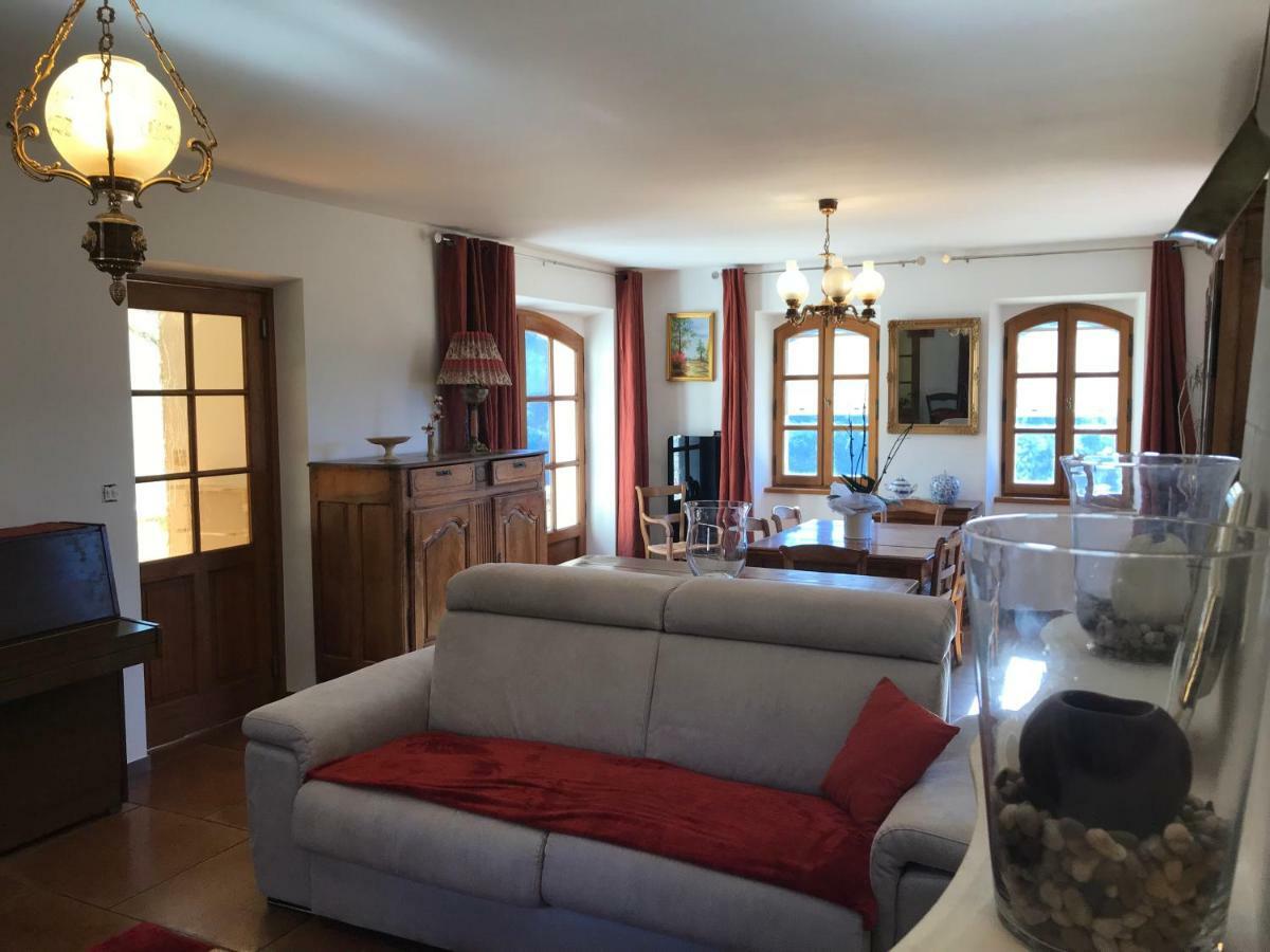La Clue/ Le Jas Du Ventoux Otel Plaisians Dış mekan fotoğraf